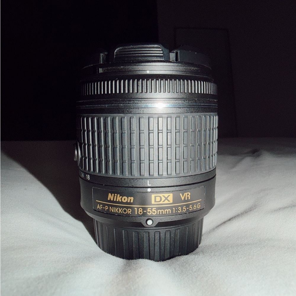Nikon DX VR AF-P NIKKOR 18-55mm 1:3.5-5.6 G Lens for Nikon DSLR Camera